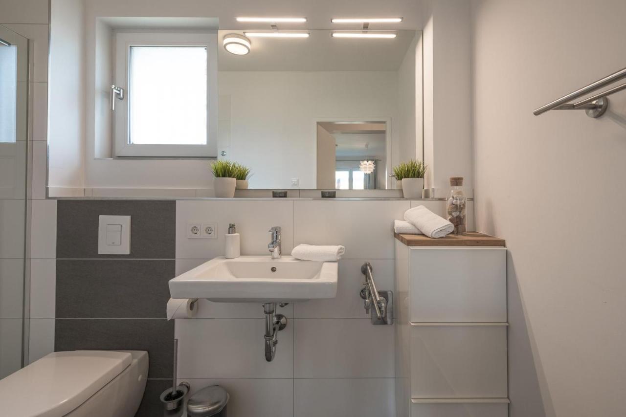 Hafenquartier 54° Apartment Хузум Екстериор снимка