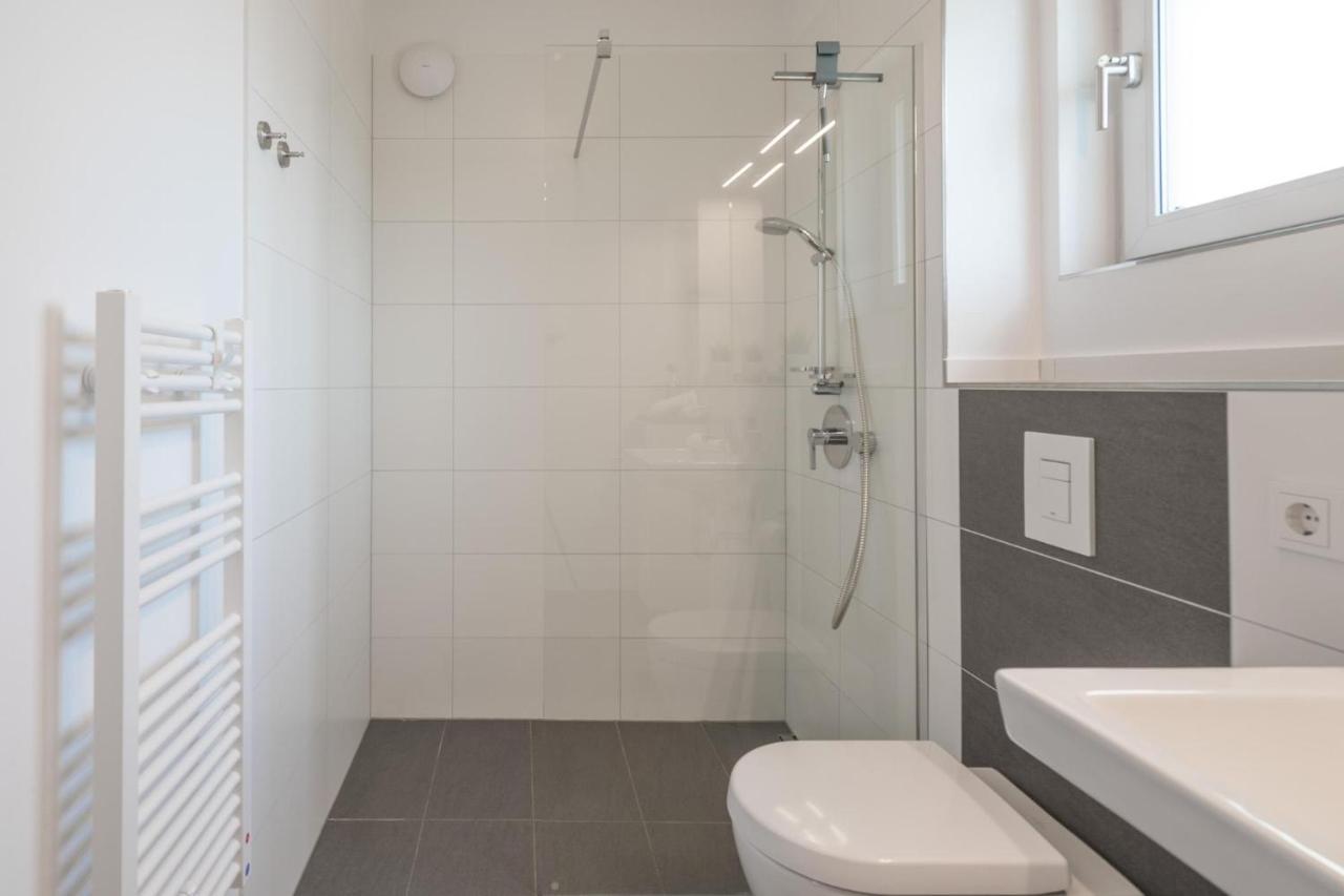 Hafenquartier 54° Apartment Хузум Екстериор снимка